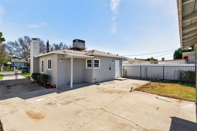 2486 Belle, San Bernardino, CA 92404