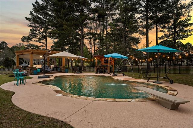 3211 Stillwater Drive, Villa Rica, GA 30180