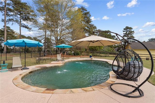 3211 Stillwater Drive, Villa Rica, GA 30180