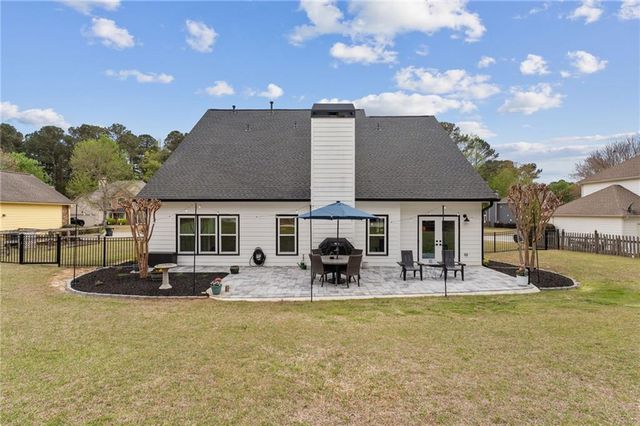 3211 Stillwater Drive, Villa Rica, GA 30180