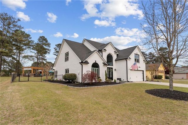 3211 Stillwater Drive, Villa Rica, GA 30180