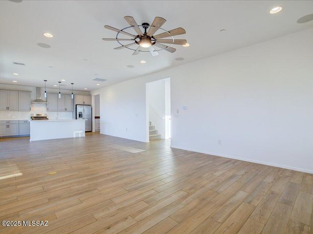 10081 S Moonlit Riverwalk Trail, Vail, AZ 85641