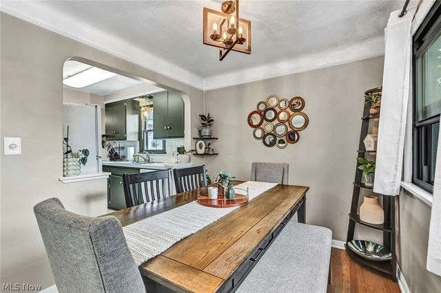 11908 Glamer Avenue, Parma, OH 44130