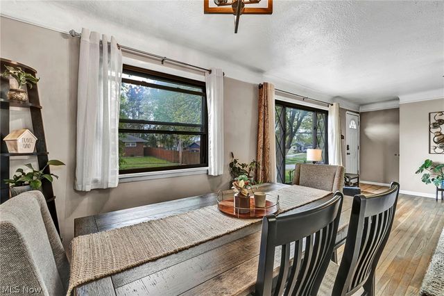 11908 Glamer Avenue, Parma, OH 44130