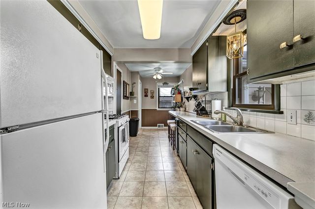 11908 Glamer Avenue, Parma, OH 44130