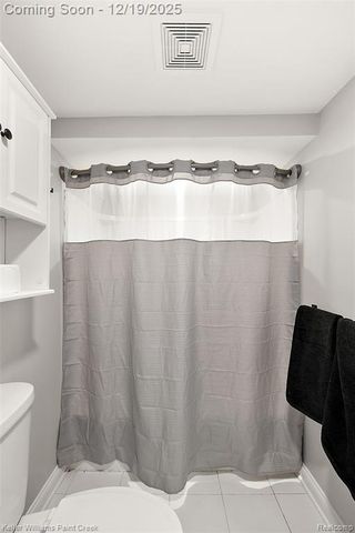 88 E Elmwood, Leonard, MI 48367