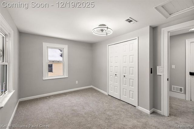 88 E Elmwood, Leonard, MI 48367