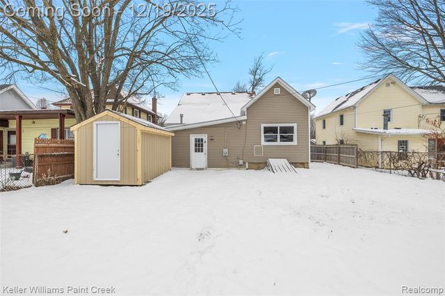 88 E Elmwood, Leonard, MI 48367