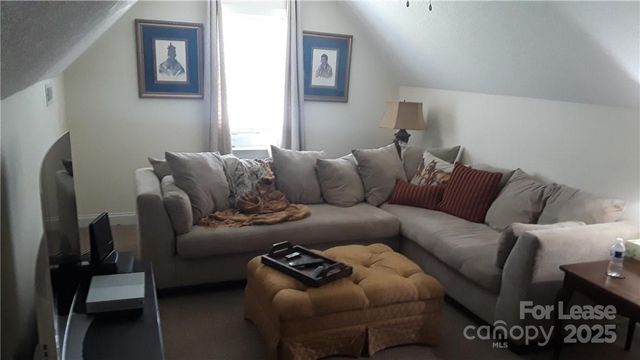 2643 Gaston Day School Road, Gastonia, NC 28056