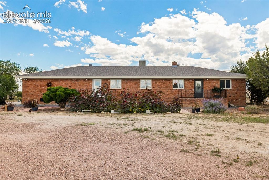 1400 K Street, Penrose, CO 81240 — photo 2