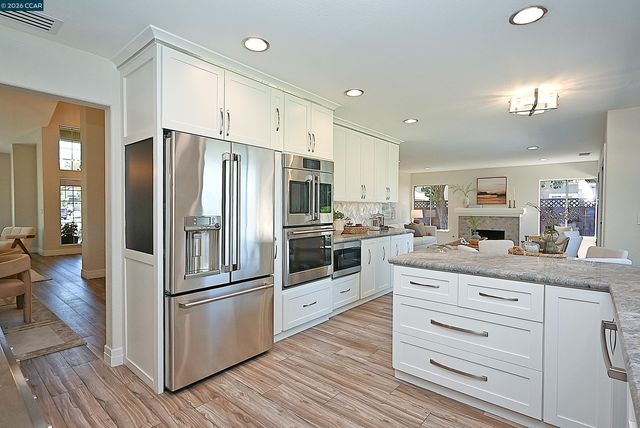 312 Sunset Dr, Danville, CA 94506