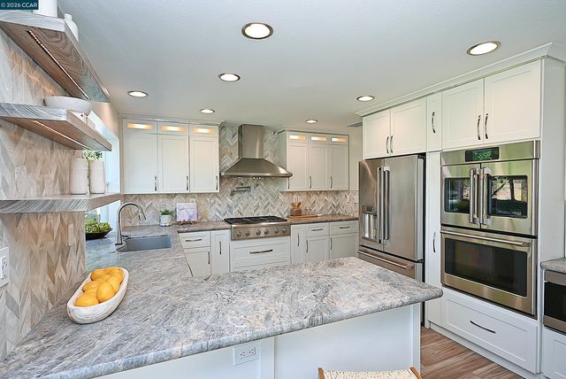 312 Sunset Dr, Danville, CA 94506