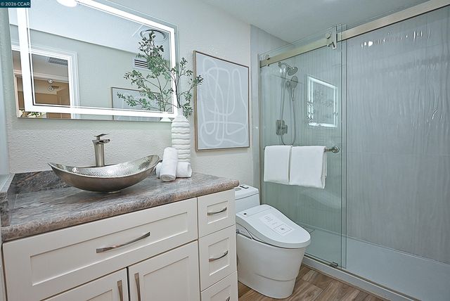 312 Sunset Dr, Danville, CA 94506