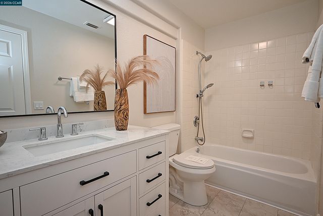312 Sunset Dr, Danville, CA 94506