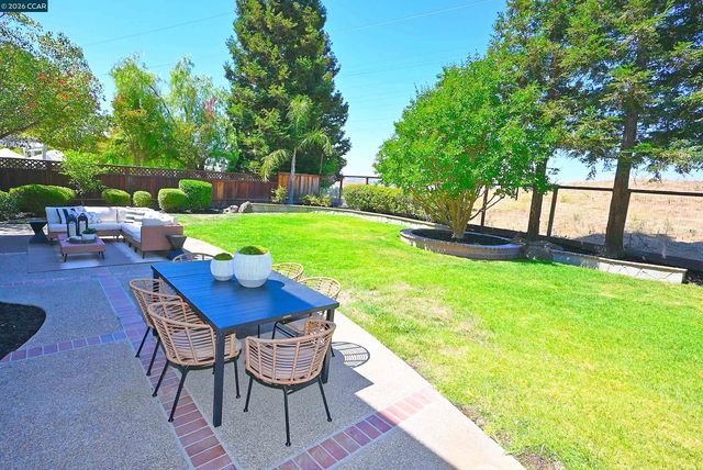312 Sunset Dr, Danville, CA 94506