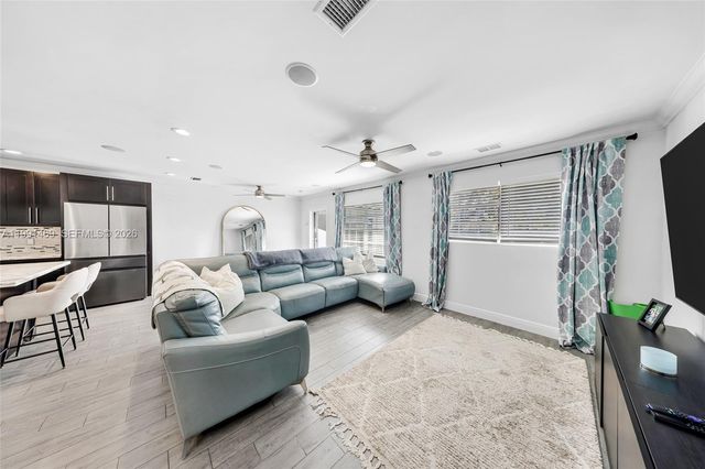 1721 SW 35th Ave, Fort Lauderdale, FL 33312