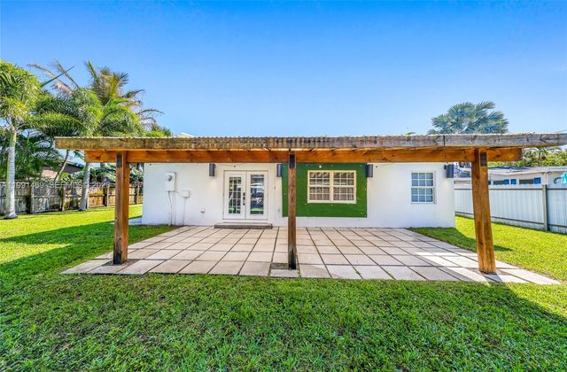 1721 SW 35th Ave, Fort Lauderdale, FL 33312