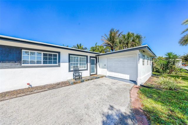 1721 SW 35th Ave, Fort Lauderdale, FL 33312