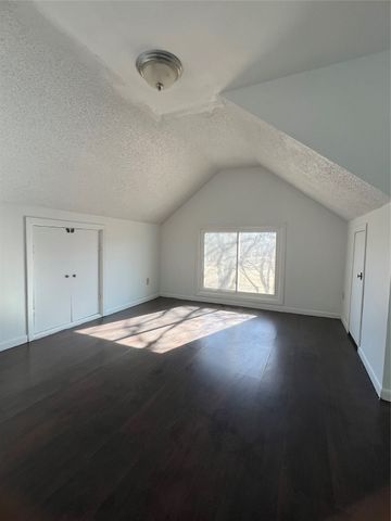 730 Guthrie Avenue, Des Moines, IA 50316