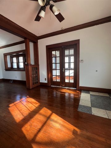 730 Guthrie Avenue, Des Moines, IA 50316