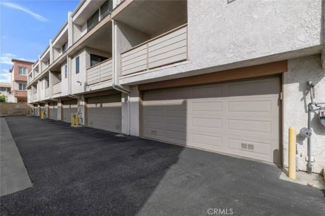 10231 Independence, Chatsworth, CA 91311