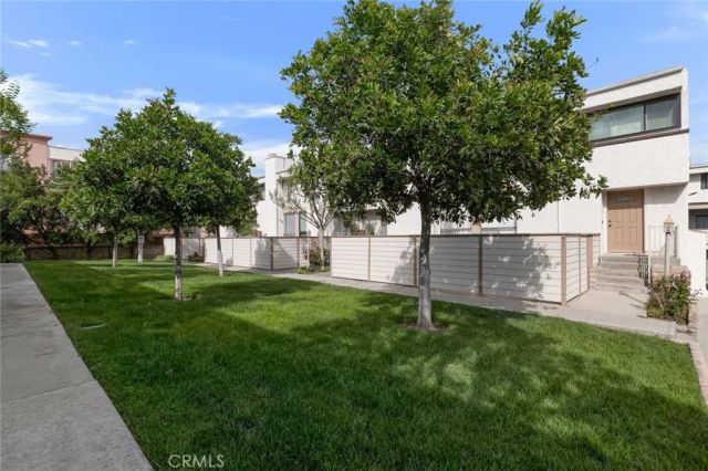10231 Independence, Chatsworth, CA 91311