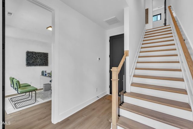 512 Gordon Street 304, Durham, NC 27701