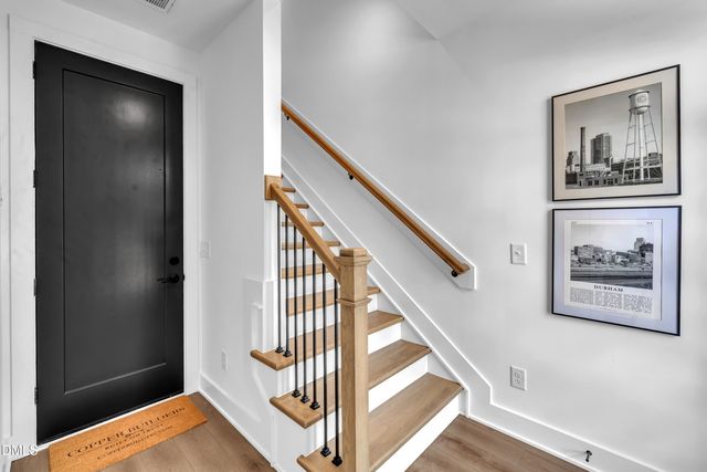 512 Gordon Street 304, Durham, NC 27701