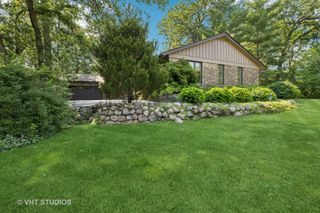 20830 W Exeter Road, Kildeer, IL 60047