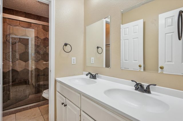2008 Devin Lane, Lewisville, TX 75067