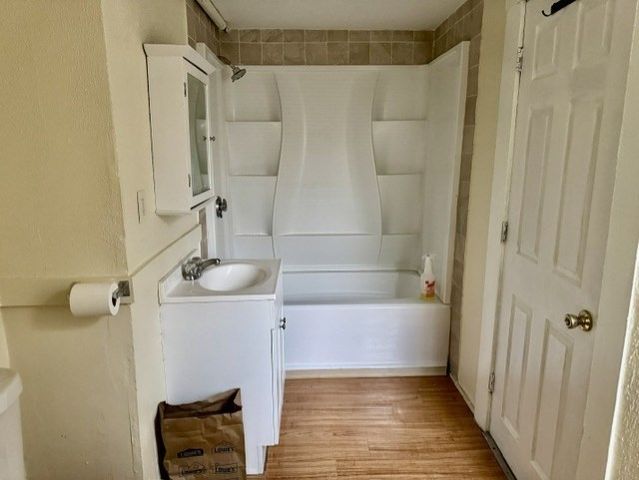 281 E Merrimack St 1, Lowell, MA 01852