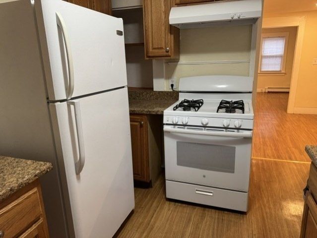 281 E Merrimack St 1, Lowell, MA 01852
