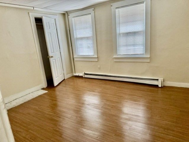 281 E Merrimack St 1, Lowell, MA 01852