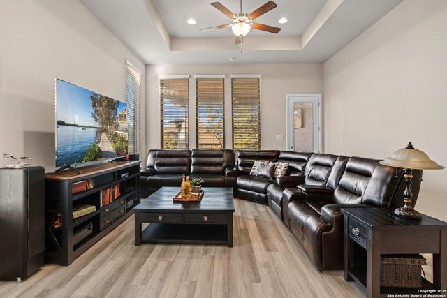 1129 Cadogan Squire, San Antonio, TX 78260