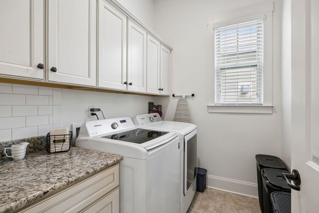 2868 Americus Dr, Thompsons Station, TN 37179