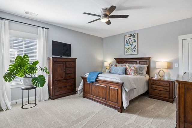 2868 Americus Dr, Thompsons Station, TN 37179