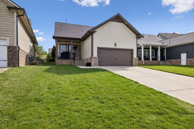 2868 Americus Dr, Thompsons Station, TN 37179