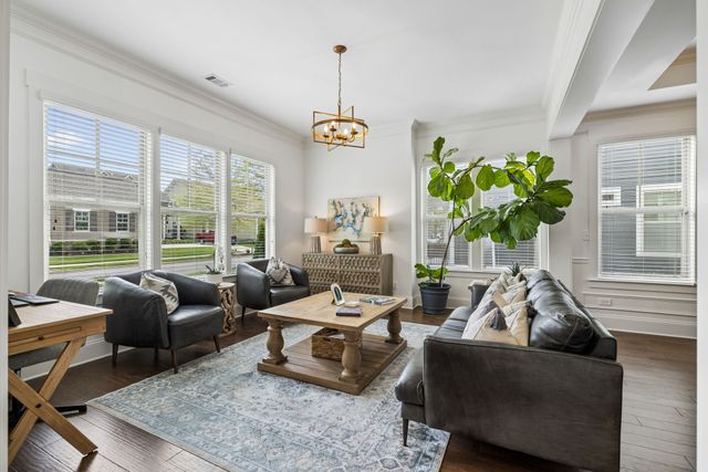 2868 Americus Dr, Thompsons Station, TN 37179