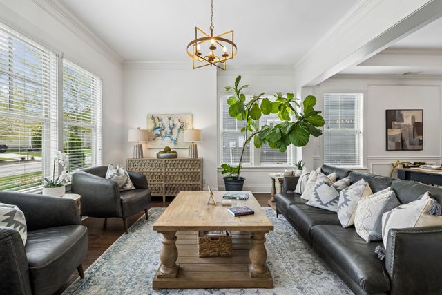 2868 Americus Dr, Thompsons Station, TN 37179