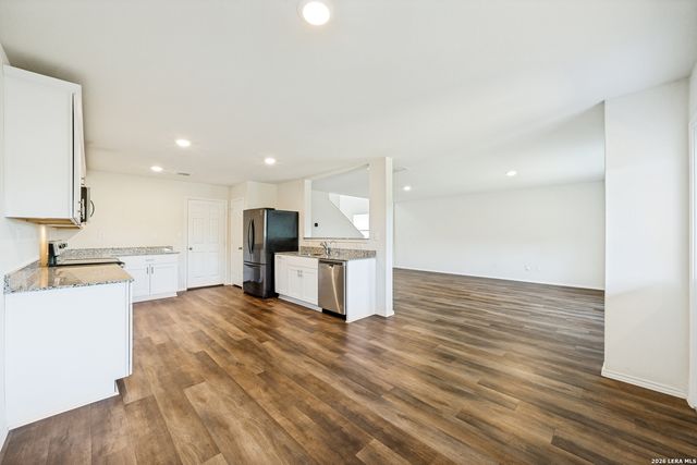 6007 BLUESTEM WAY, San Antonio, TX 78218