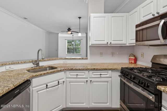13810 SUTTON PARK Drive N 425, Jacksonville, FL 32224