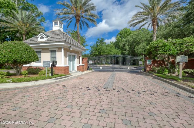 13810 SUTTON PARK Drive N 425, Jacksonville, FL 32224