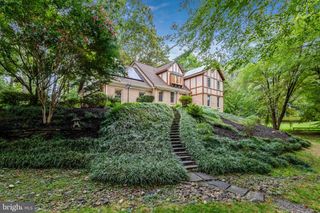 10510 HENDERSON RD, Fairfax Station, VA 22039
