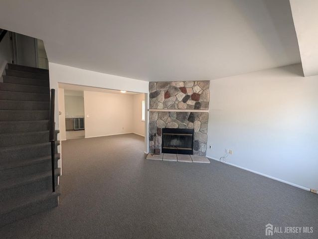 44 Davids Court, South Brunswick, NJ 08810