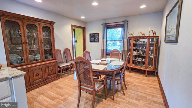 71 COVINGTON DR, Shrewsbury, PA 17361