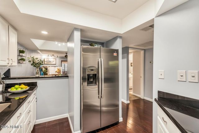 7755 E THOMAS Road 19, Scottsdale, AZ 85251