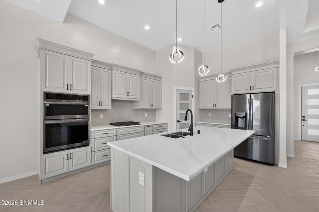 5581 Melody Lane Lane, Las Cruces, NM 88012