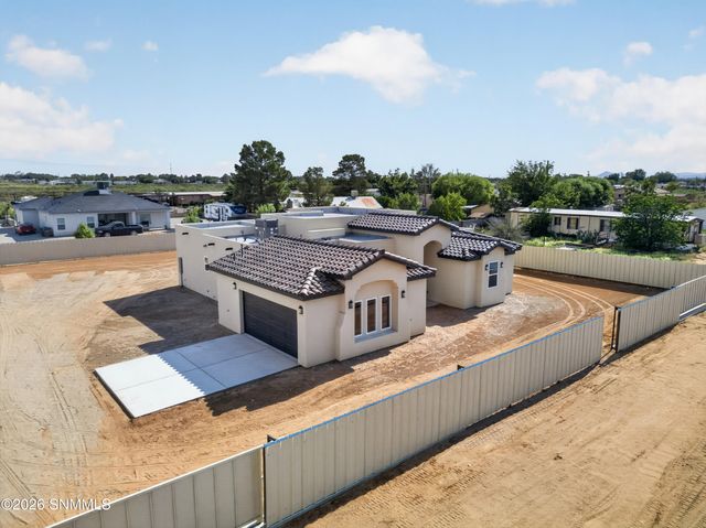 5581 Melody Lane Lane, Las Cruces, NM 88012