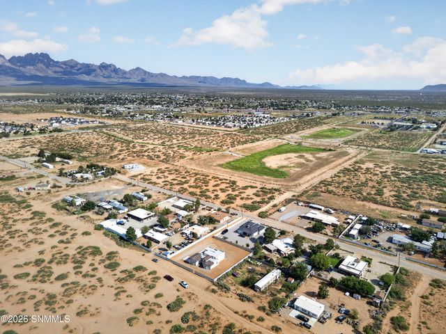 5581 Melody Lane Lane, Las Cruces, NM 88012