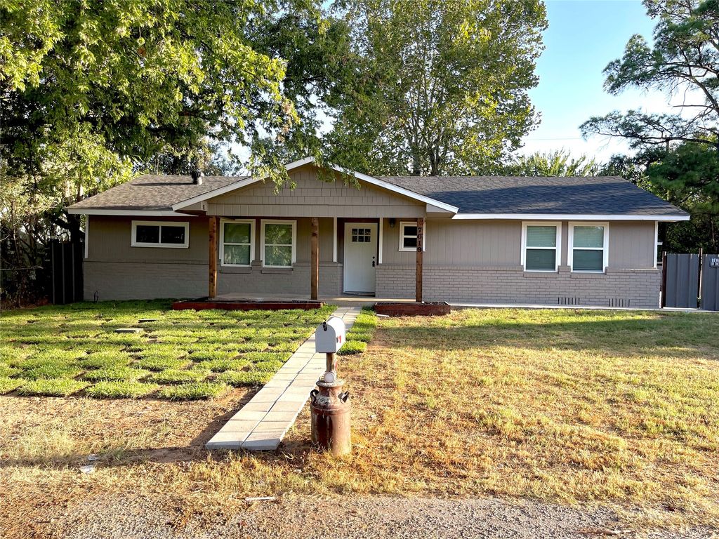 7019 Darling Street, Azle, TX 76020 — exterior